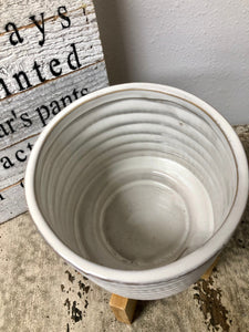 Boho Design White Ceramic Planter Pot with wood stand No drainage