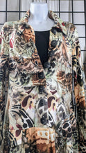 Load image into Gallery viewer, Woman&#39;s Marcia Breznay Coat Trending Fall Style
