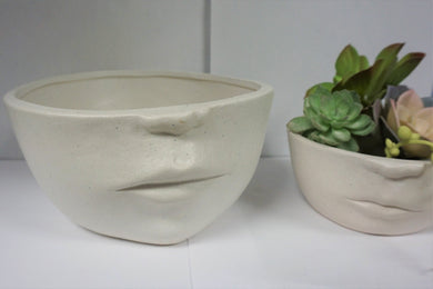 Modern Art Styled Half Face Ceramic Shallow planter pot with drainage