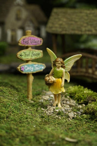 Mini Fairy Village Troll Bridge Sign Miniature Dollhouse Fairy Garden Adorable