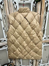 Load image into Gallery viewer, Cafe Latte Colored Basket Weave Vest