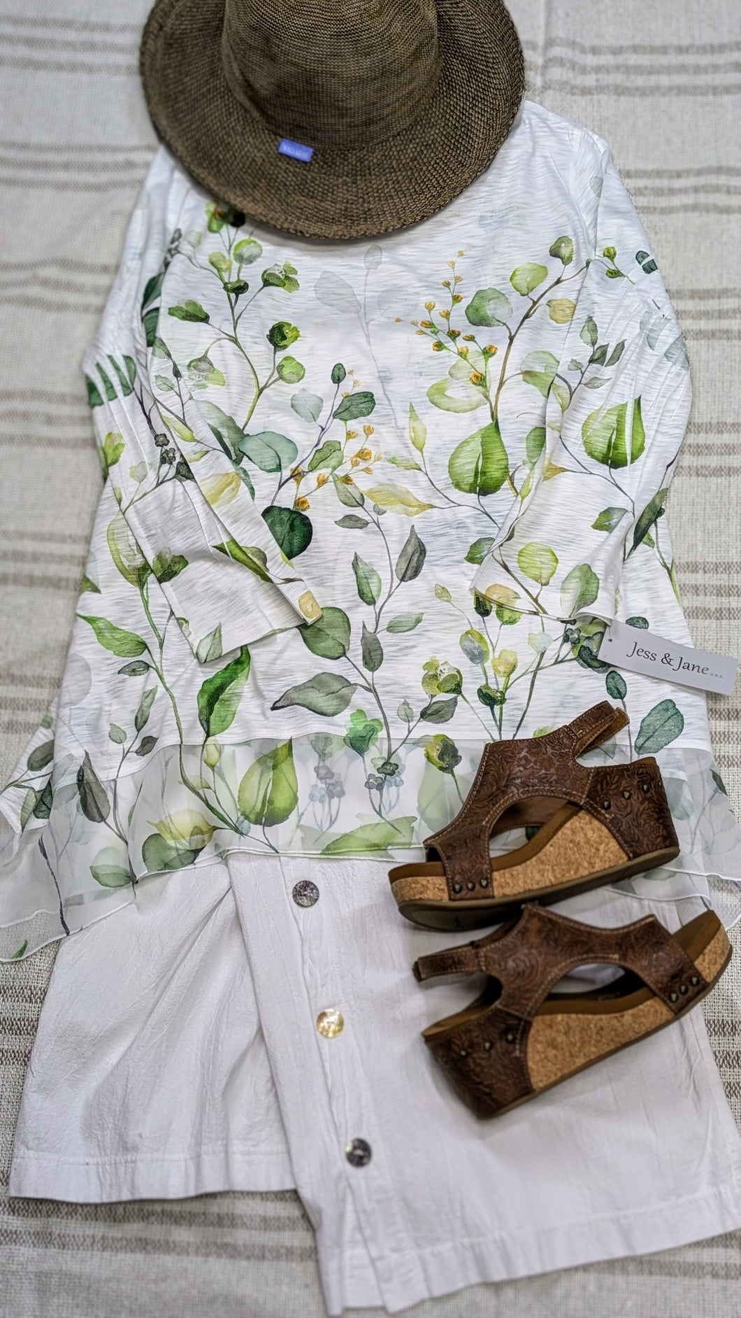 Rosemary Botanical Print Tunic Top with Chiffon Contrast Jess & Jane