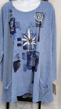 Load image into Gallery viewer, Lily Mineral Wash Double Pocket Knit Top Jess &amp; Jane