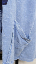 Load image into Gallery viewer, Lily Mineral Wash Double Pocket Knit Top Jess &amp; Jane