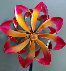 Small Garden Wind Spinners | Kinetic Flower Spinners