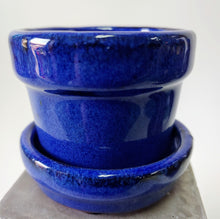 Load image into Gallery viewer, Cute small Planter 2.5&quot; Pot with Drainage and Attached Saucer