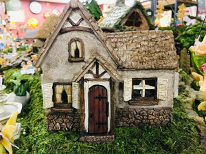 Tudor house | miniature fairy country cottage | MG340