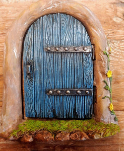 Fairy Garden Colorful Doorways - opens and closes  MG149