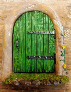 Fairy Garden Colorful Doorways - opens and closes  MG149