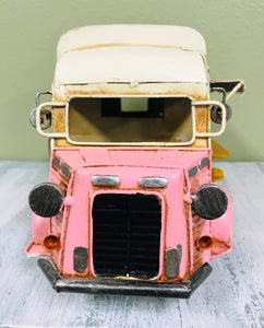 Nostalgic Pink Ice Cream Shop Metal Replica | Collectible Food truck | Retro Industrial Decorative Figurine