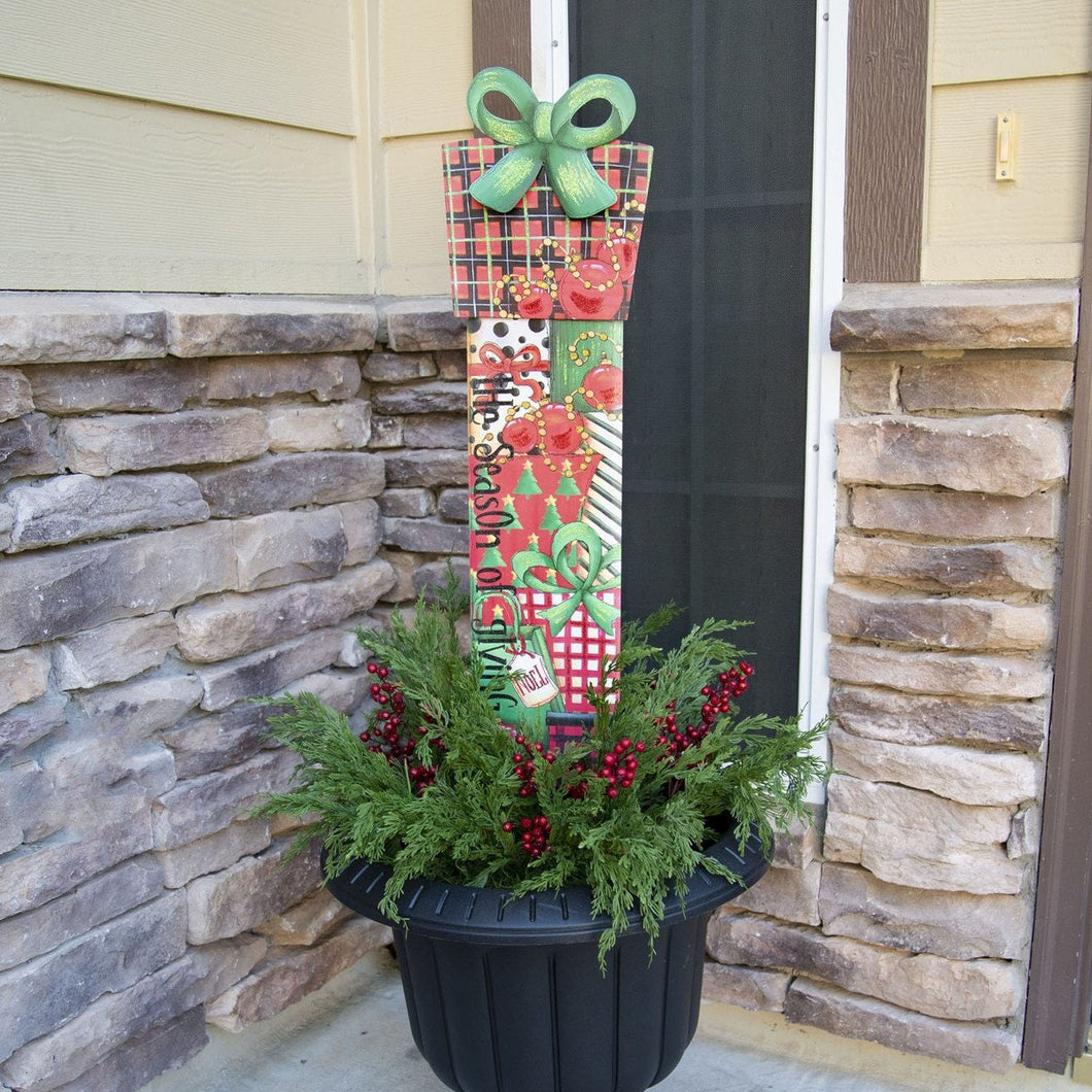Christmas Present Totem Pole Garden Stake