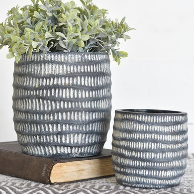 Black and White Etched Wavy Striped Planter Pot
