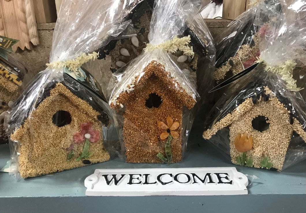 Birdseed birdhouse | bird lover's gift for backyard