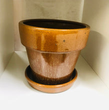 Load image into Gallery viewer, Bijou 8 inch Ceramic Pot Planter with Drainage Attached Saucer