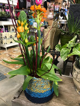 Load image into Gallery viewer, Blue &amp; yellow jute flower pot cover with attached liner
