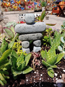 Cairns | balancing natural rock art i river rocks | seven stone statue