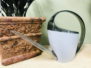 Sleek design lightweight watering can easy handling handle