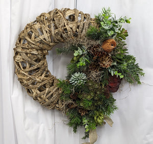 Pre-decorated Bark Wreath 14"  Ready to Hang for Holiday and Winter Decor