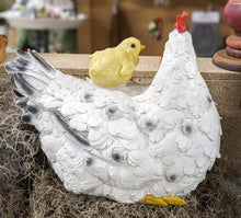 Load image into Gallery viewer, Mother Hen and Baby Chick large and lifelike resin indoor outdoor  Hen lover&#39;s gift