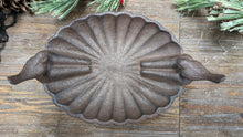 Load image into Gallery viewer, Cast Iron Tabletop Decorative Birdbath Bird Lover&#39;s Gift