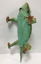 Load image into Gallery viewer, Iguana Metal Home or Garden Art