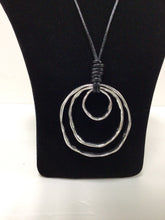 Load image into Gallery viewer, Round 3 Circle Silver-tone Pendant Necklace