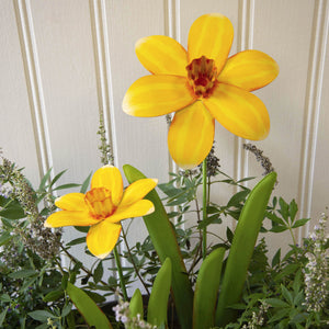 Metal Daffodil Garden Stakes for Garden | 3-D | 2 sizes Tall