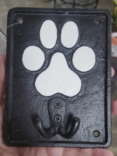Load image into Gallery viewer, Cast iron dog paw hook