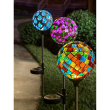 Load image into Gallery viewer, 22&quot; Solar Mosaic Globe Garden Stake