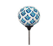 Load image into Gallery viewer, 22&quot; Solar Mosaic Globe Garden Stake